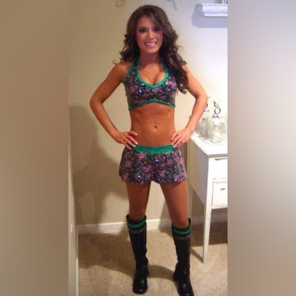 Custom made cheerleading tryout uniform